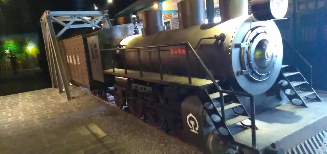 黔西南蒸汽火车模型